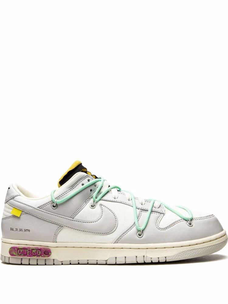 Nike X Off-White Dunk Low "Lot 04" sneakers - Neutrals Cover