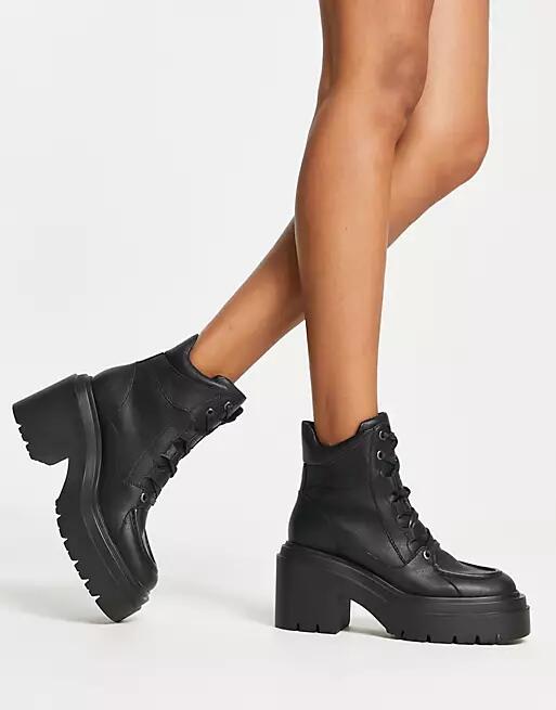 ASOS DESIGN Relay chunky hiker boots in black Cover