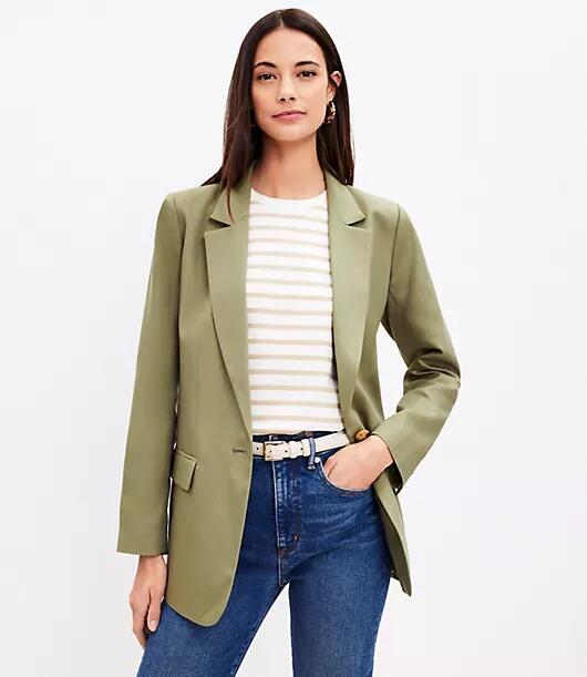 Loft Petite Relaxed Fluid Blazer Cover