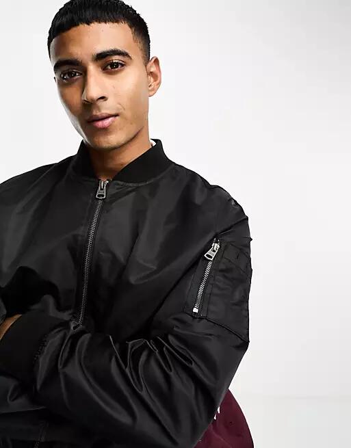 Levi's nylon varsity jacket in black Cover