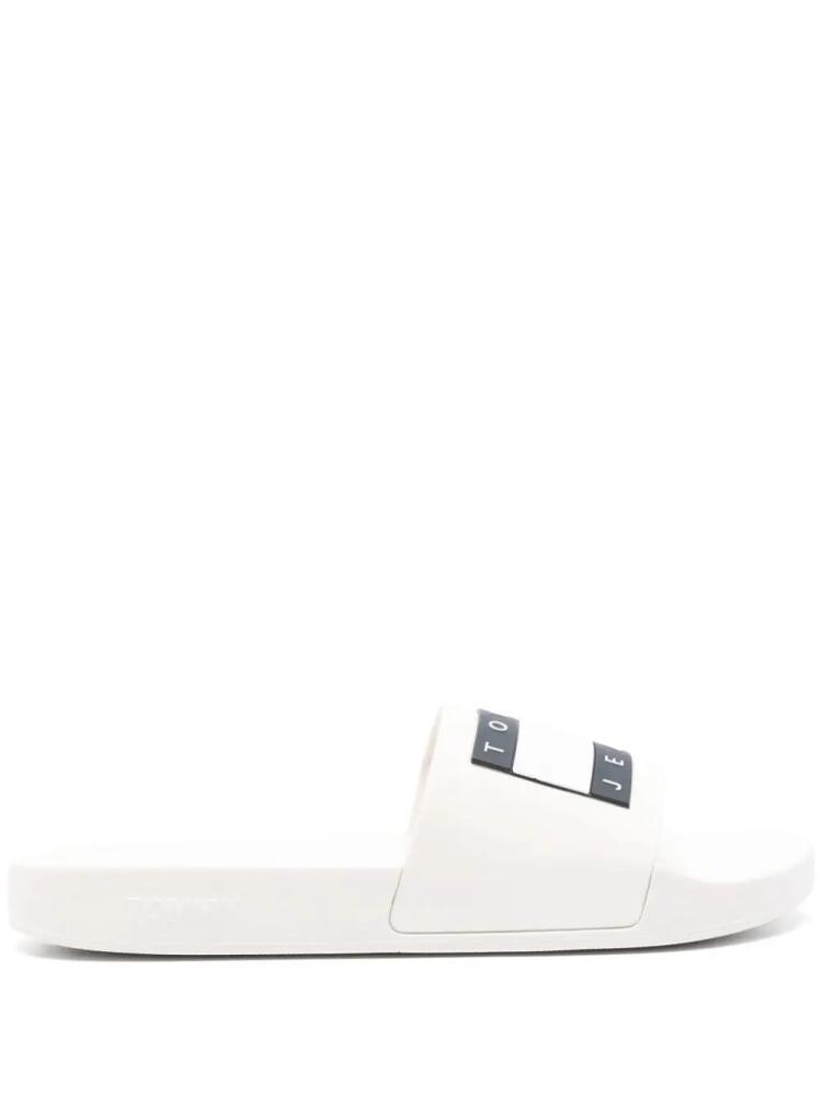 Tommy Jeans logo-embossed slides - White Cover