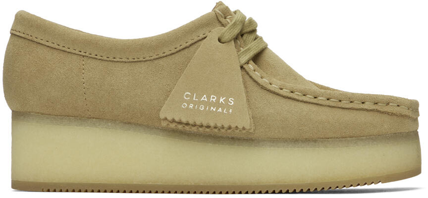 Clarks Originals Beige Wallacraft Bee Derbys Cover