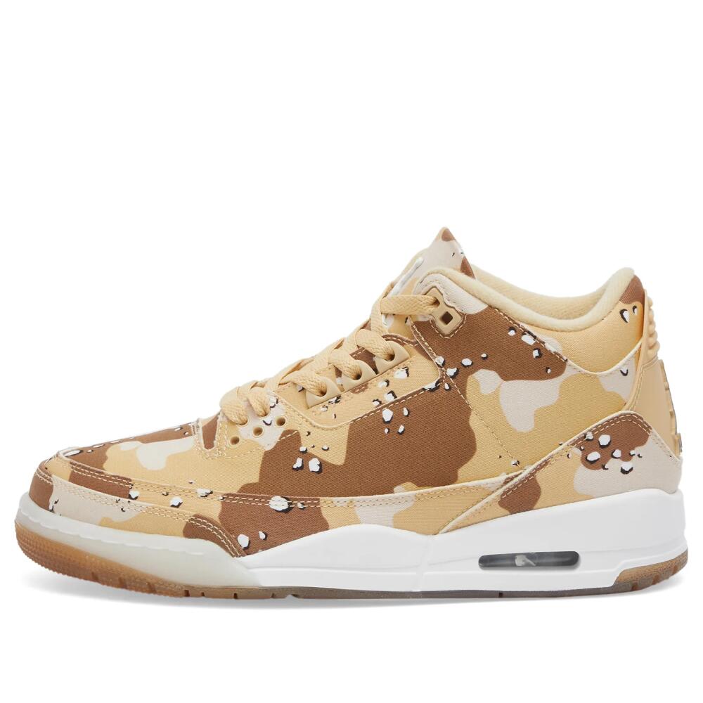 Air Jordan Women's 3 Retro Tex W Sneaker in Driftwood/Brown/White Cover