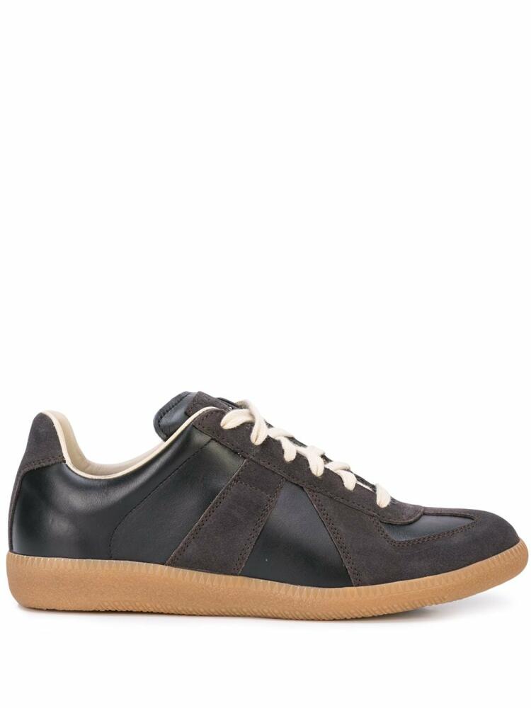 Maison Margiela Replica low-top sneakers - Black Cover