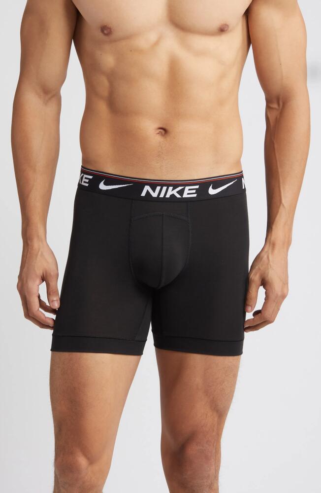 Nike Dri-FIT Ultra Comfort 3-Pack Boxer Briefs in Black/Black/Black Cover