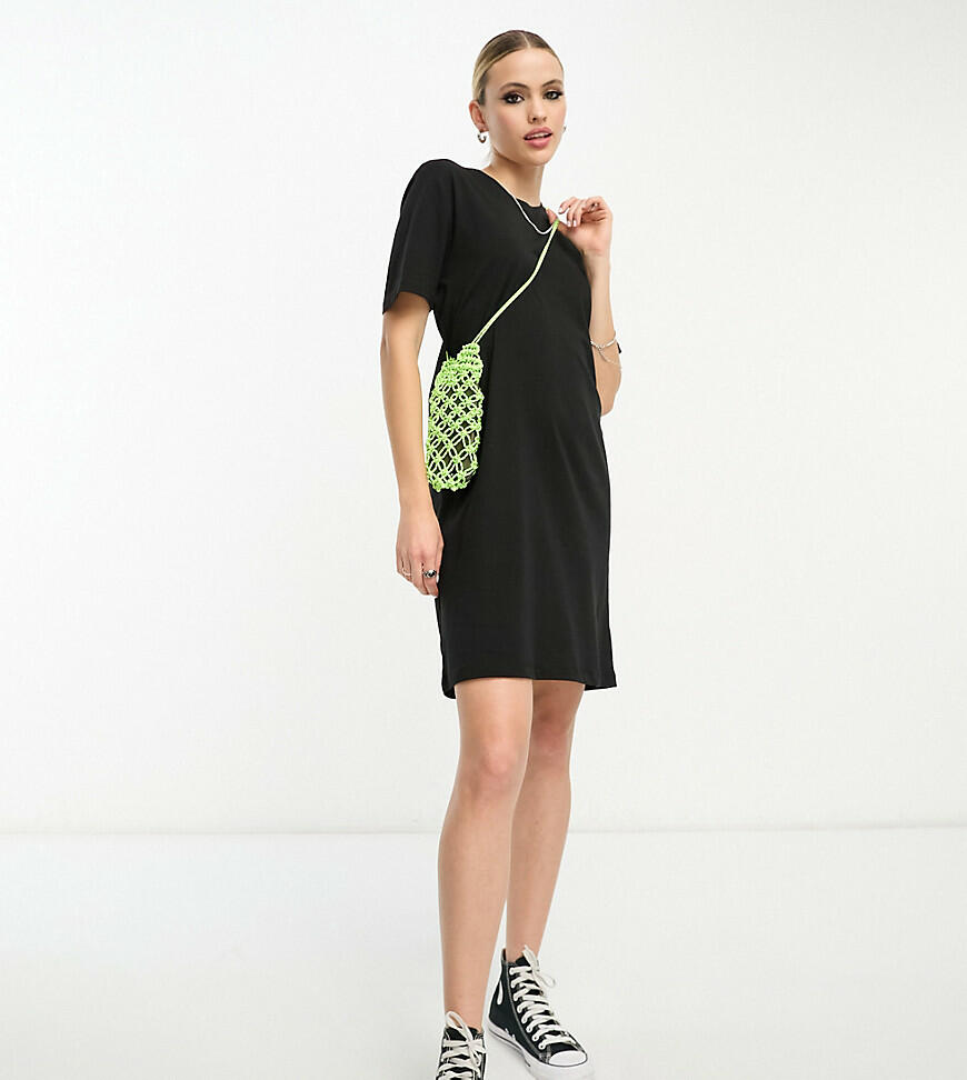 Only Tall mini T-shirt dress in black Cover