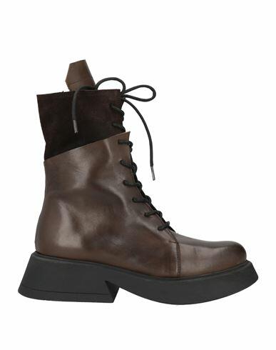 1725.a Woman Ankle boots Dark brown Leather Cover