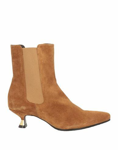 Carmens Woman Ankle boots Camel Leather Cover