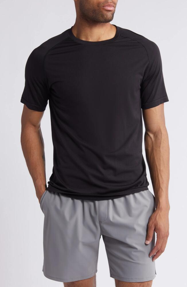 Zella Seamless T-Shirt in Black Cover