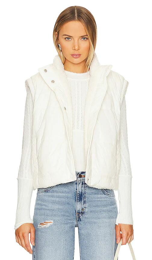 Velvet by Graham & Spencer Alicia Reversible Sherpa Vest in Ivory Cover