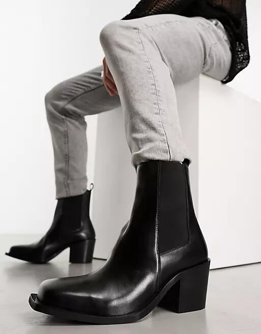 Walk London Nola cuban heeled boots in black leather Cover