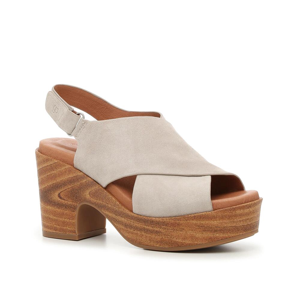 Gentle Souls Dani Platform Sandal | Women's | Mushroom Suede Cover