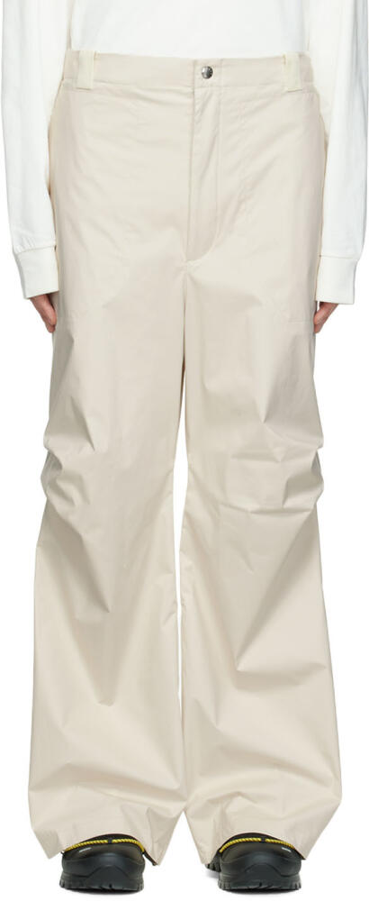 Moncler Genius 2 Moncler 1952 Off-White Loose Trousers Cover