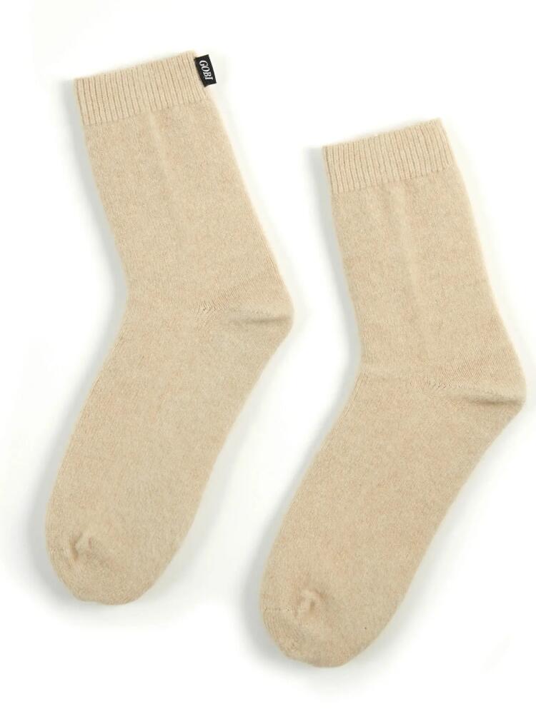 Gobi Cashmere Basic Socks in Beige Cover