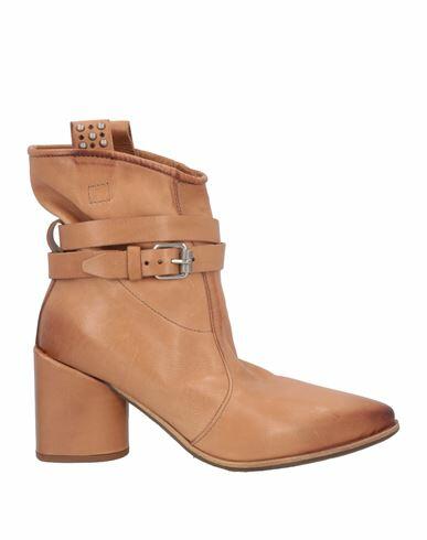 A. s.98 Woman Ankle boots Camel Soft Leather Cover