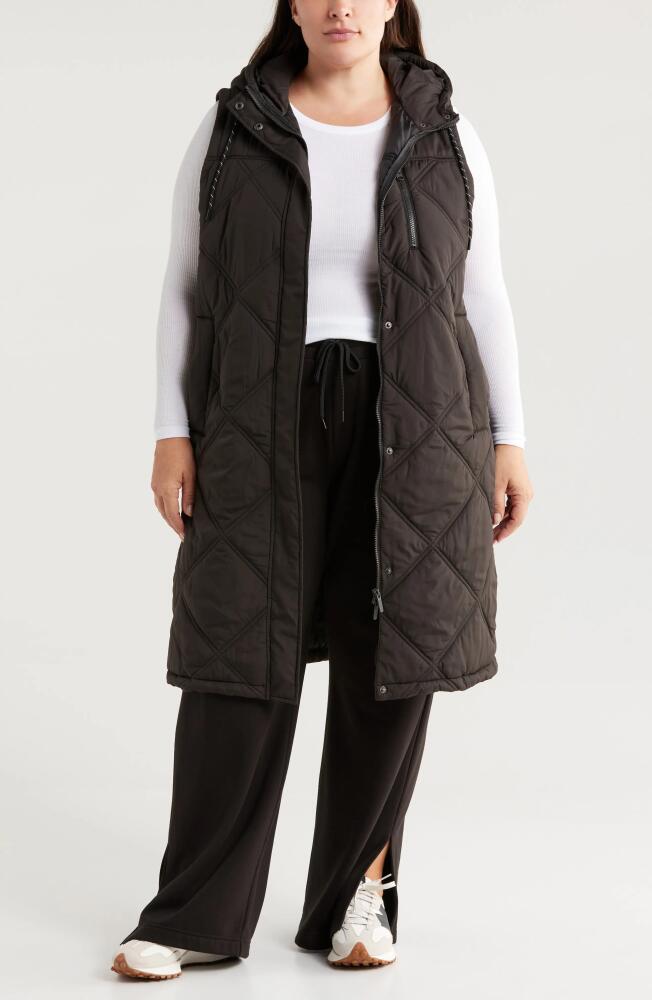 Zella Long Hooded Puffer Vest in Black Cover