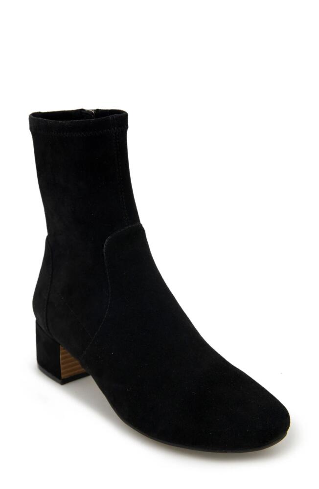 GENTLE SOULS BY KENNETH COLE Elaine Bootie in Black Cover