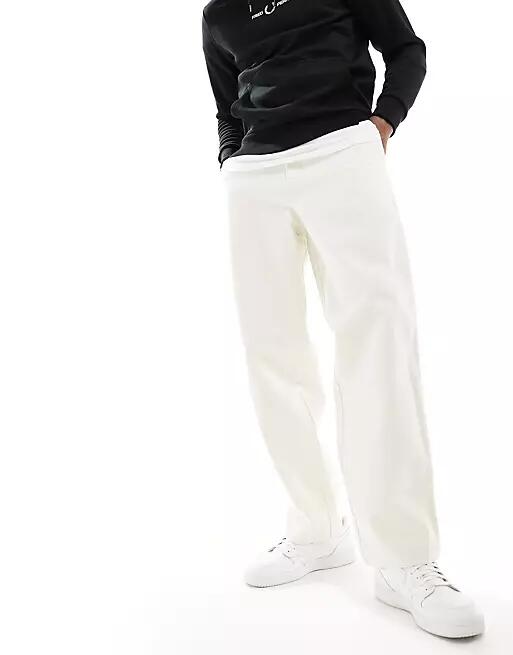 Fred perry cord pants in ecru-White Cover