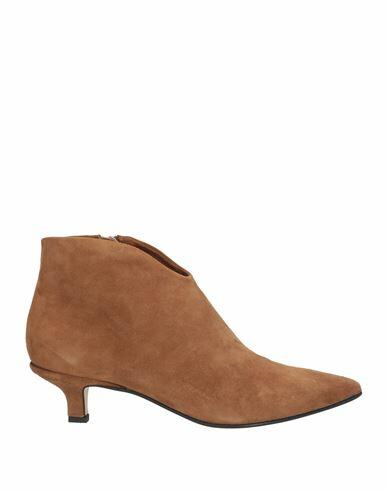 Pomme D'or Woman Ankle boots Brown Soft Leather Cover