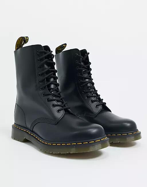 Dr Martens 1490 10-eye boots in black Cover