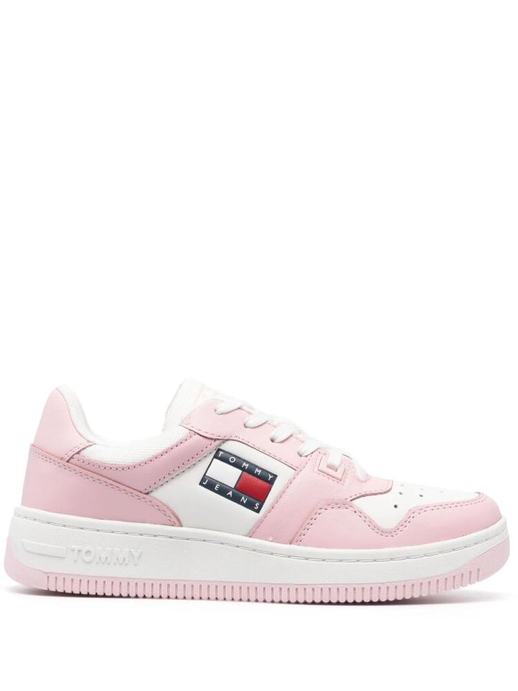 Tommy Jeans embossed-logo leather sneakers - Pink Cover