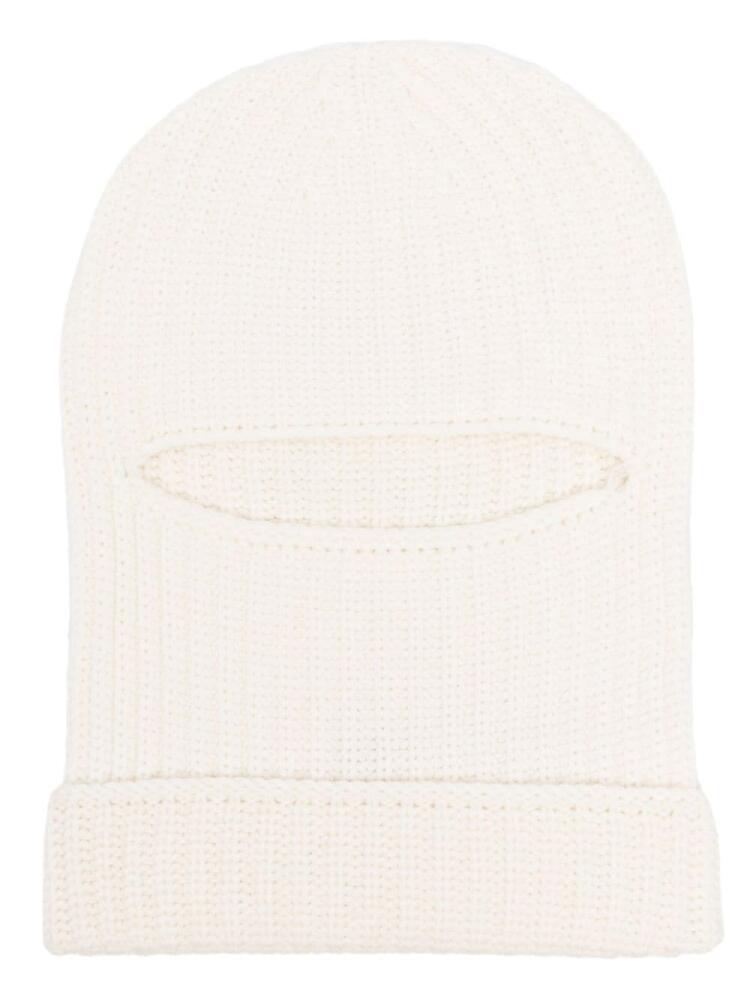 Fabiana Filippi chunky-knit beanie - White Cover