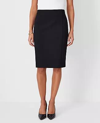 Ann Taylor The Seamed Pencil Skirt in Seasonless Stretch - Curvy Fit Cover