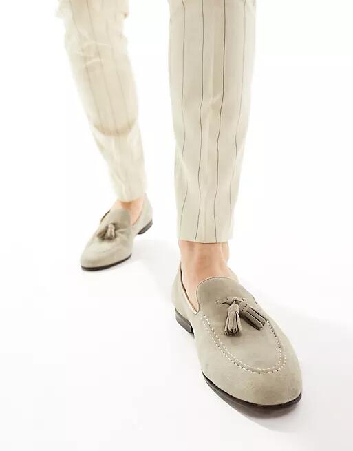 Walk London Trent Tassel Loafers In Stone Suede-Neutral Cover