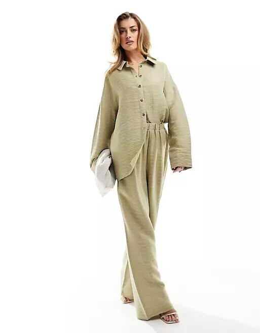 Kaiia textured wide leg pants in pale green - part of a set Cover