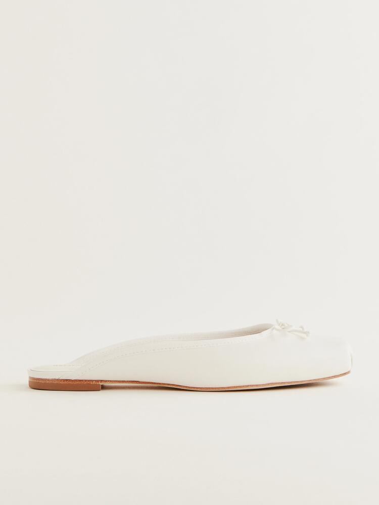 Reformation Megan Flat Mule Cover