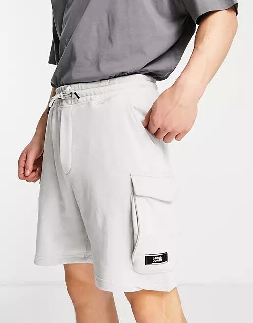 Jack & Jones Intelligence jersey cargo shorts in dark gray Cover