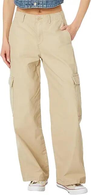 Levi's(r) Premium Baggy Cargo (Safari) Women's Casual Pants Cover