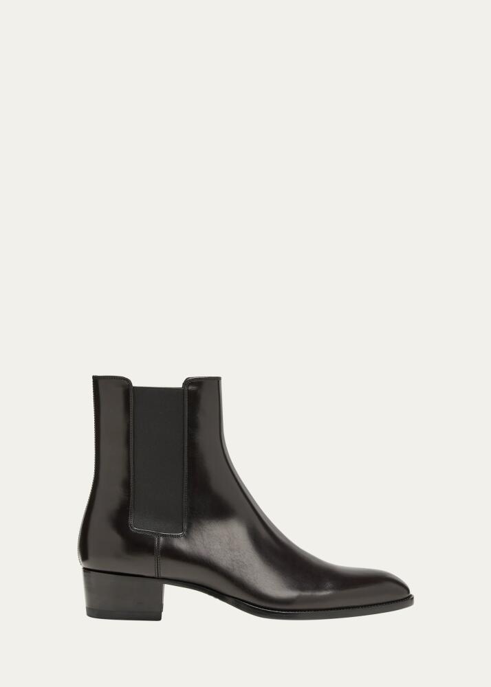 Saint Laurent Men's Wyatt 40 Leather Chelsea Boots Cover