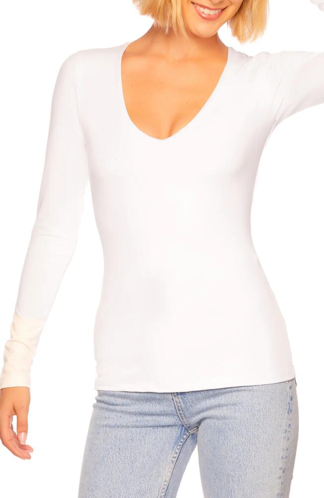 Susana Monaco Long Sleeve V-Neck Top in Sugar Cover