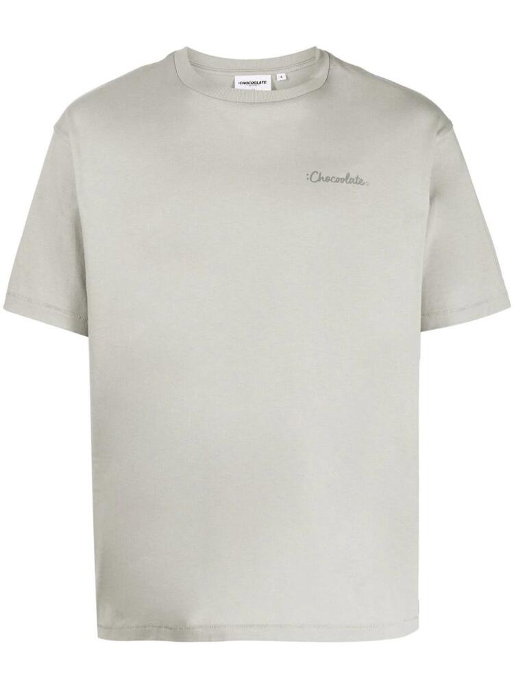 CHOCOOLATE logo-print T-shirt - Grey Cover