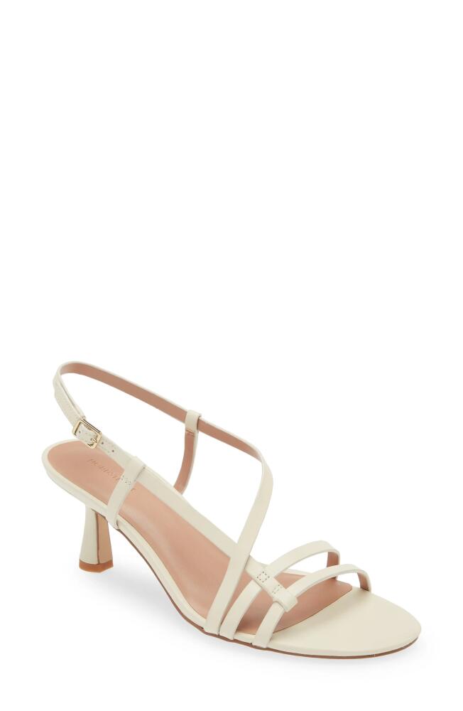 Nordstrom Autumn Sandal in Ivory Vanilla Cover