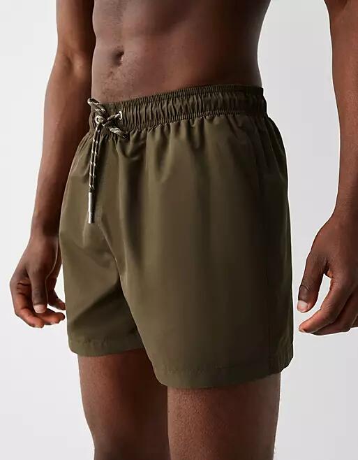 Bershka basic swim shorts in khaki-Green Cover