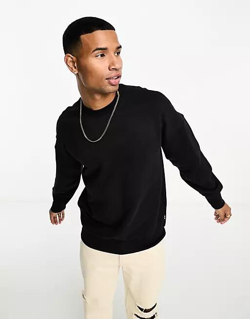 Only & Sons heavyweight crew neck sweatshirt in black Cover