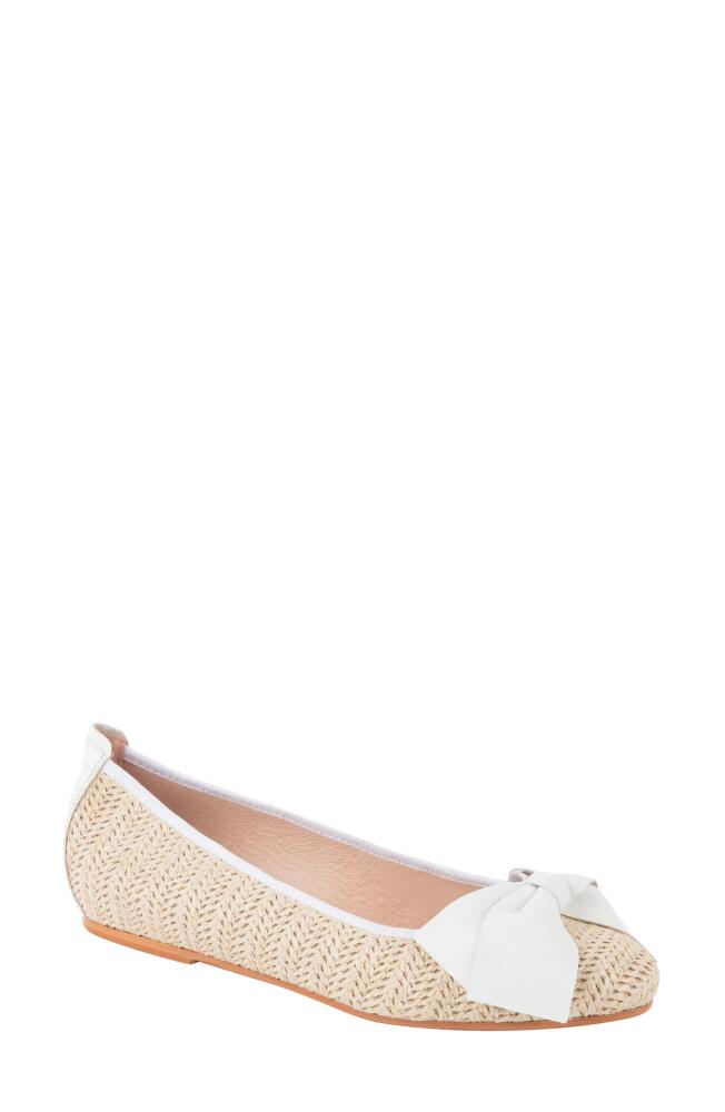 patricia green St. Tropez Bow Raffia Flat in White Straw Cover