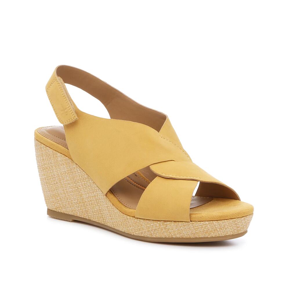 Hush Puppies Griffon Wedge Sandal | Women's | Golden Yellow Cover