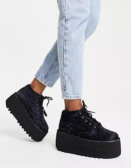 Kickers Exclusive Kick Hi Platform boots in purple leopard print Cover