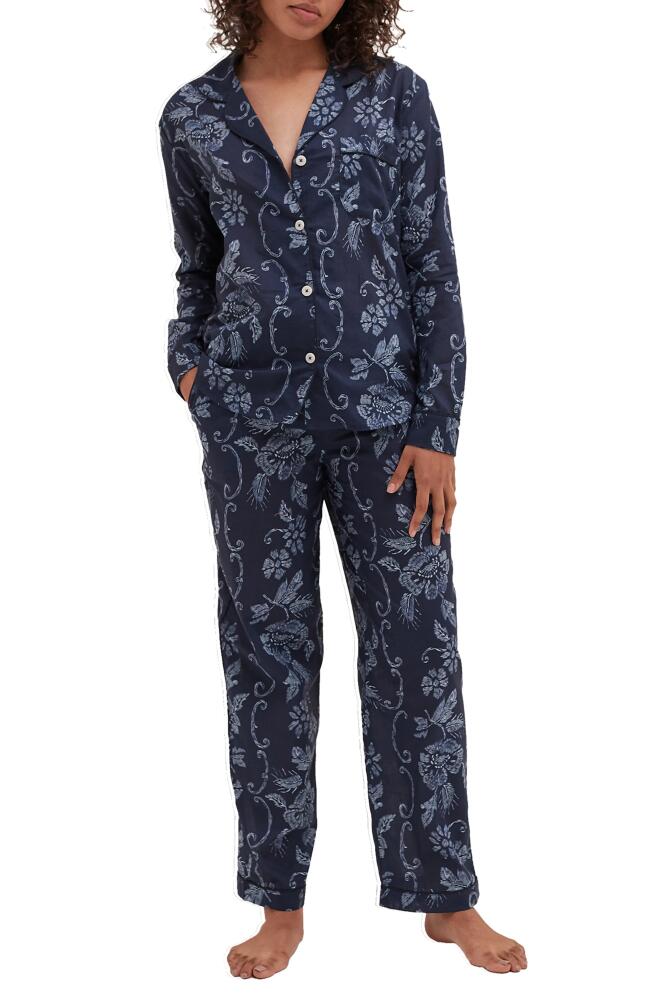 Desmond & Dempsey Long Sleeve Cotton Pajamas in Dorothea Navy Cover