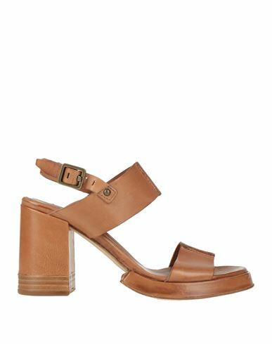 A. s.98 Woman Sandals Tan Soft Leather Cover