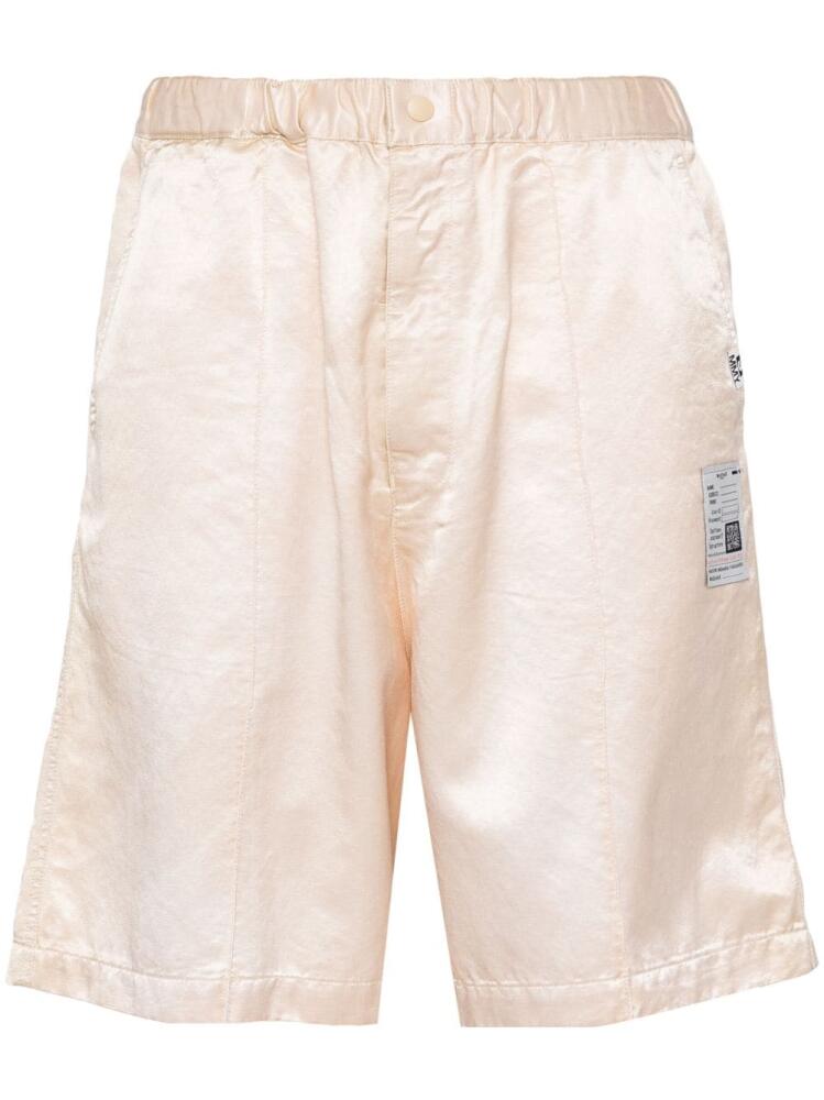 Maison MIHARA YASUHIRO logo-tag satin shorts - Neutrals Cover