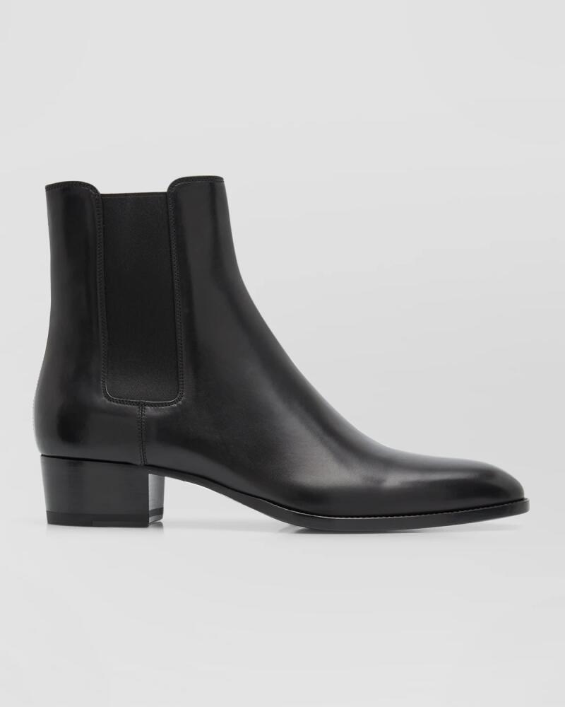 Saint Laurent Men's Wyatt 40 Leather Chelsea Boots Cover