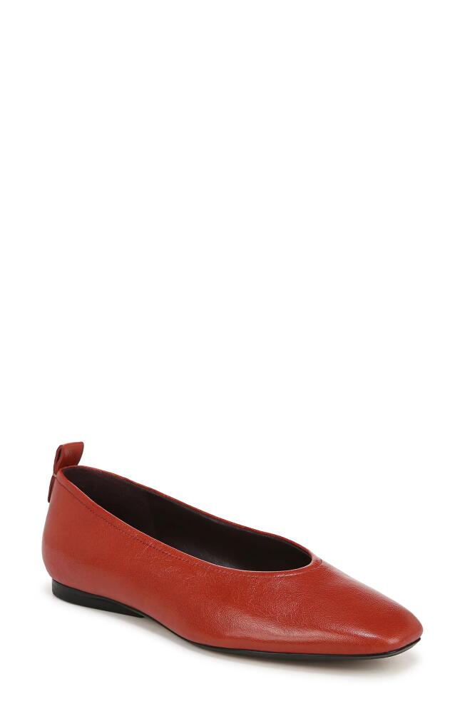 27 EDIT Naturalizer Carla Flat in Tomato Soup Leather Cover