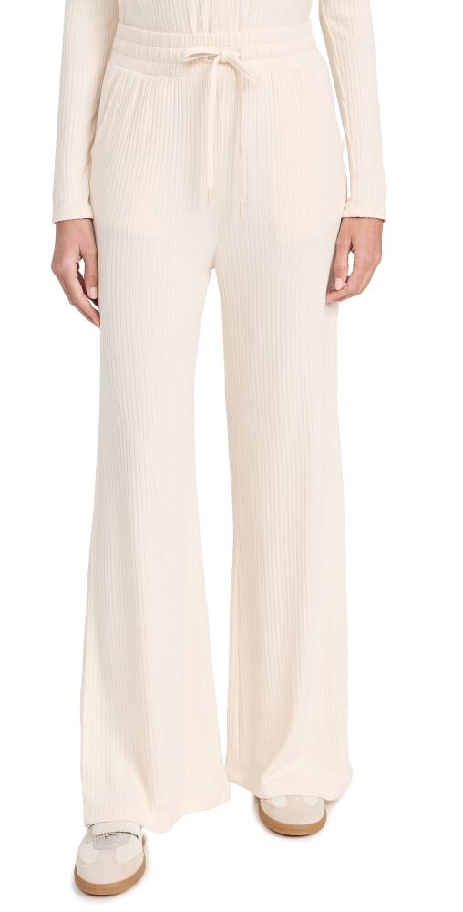 Beyond Yoga Well Traveled Wide Leg Pants Ivory Cover