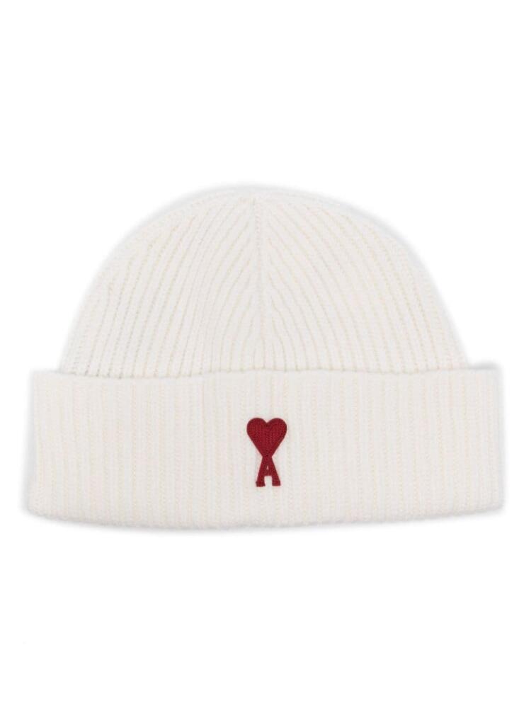 AMI Paris Ami de Coeur beanie - White Cover