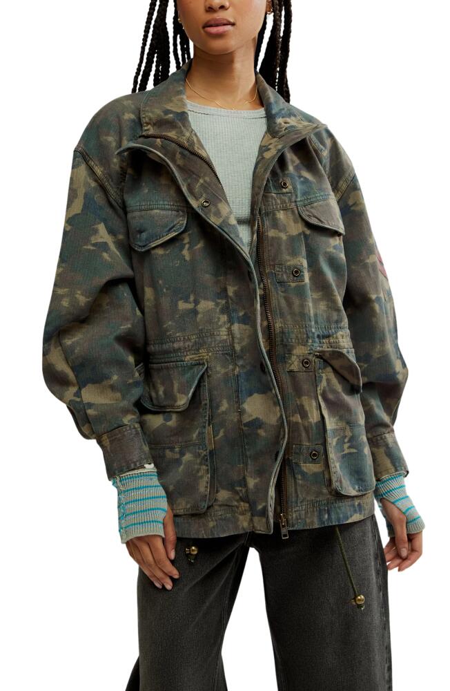 Free People Arya Camo Cotton Twill Utility Jacket in Dusty Olive Combo Cover