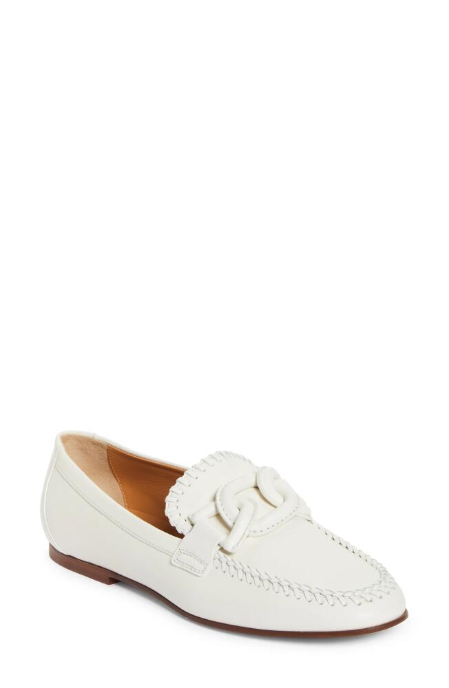 Tod's Chain Detail Loafer in Yogurt Cover